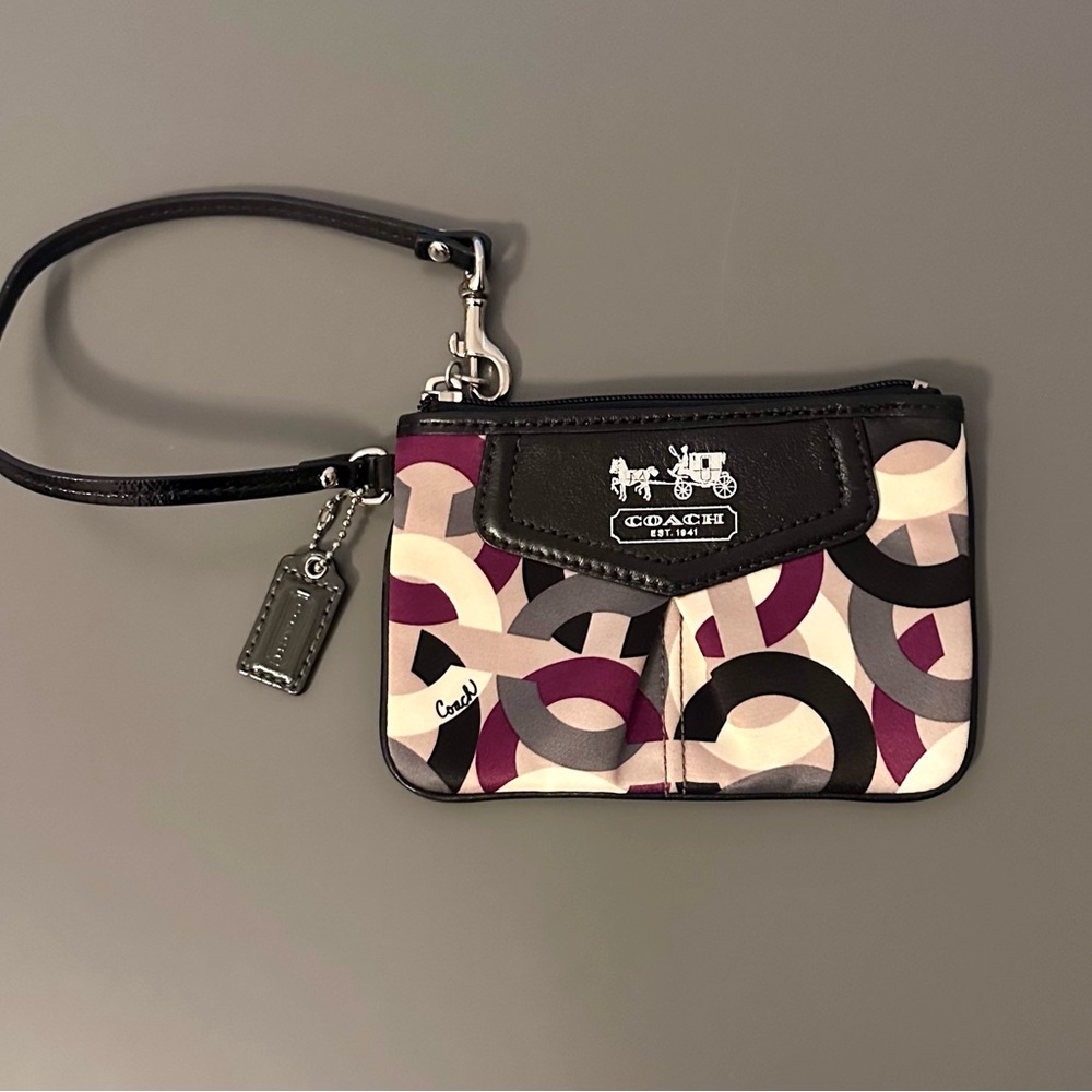 Coach Madison wristlet